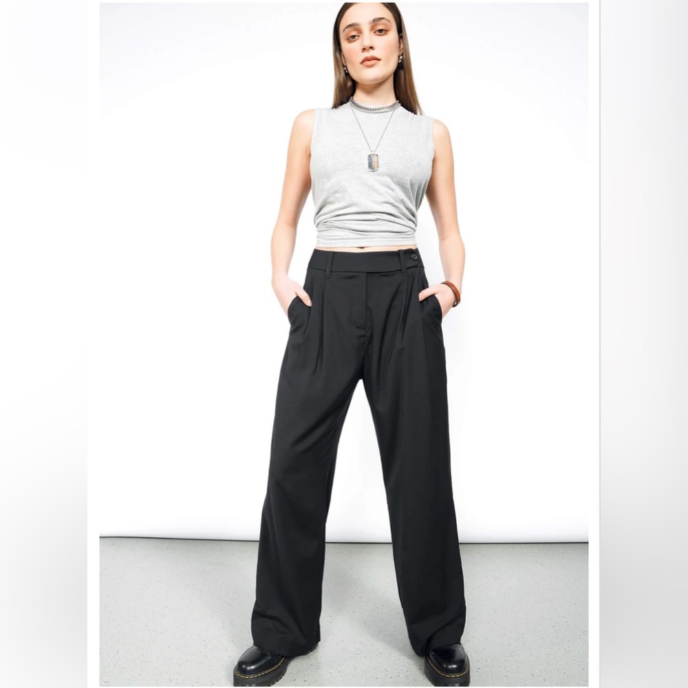 Wildfang Empower Wide Leg Trouser in black - never worn, with tags. Size 10